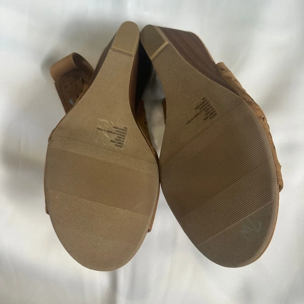 torrid wedge sandals